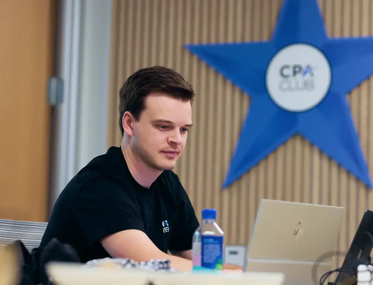 Placeholder-Image-17